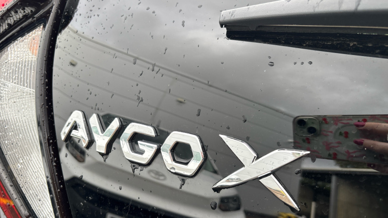 Toyota Aygo X 1.0 VVT-i Edge 5dr Auto Petrol Hatchback